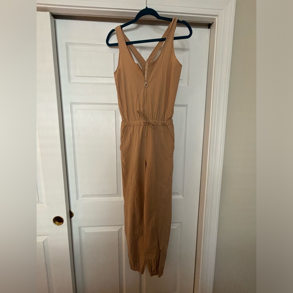 LULULEMON JUMPER SIZE 2